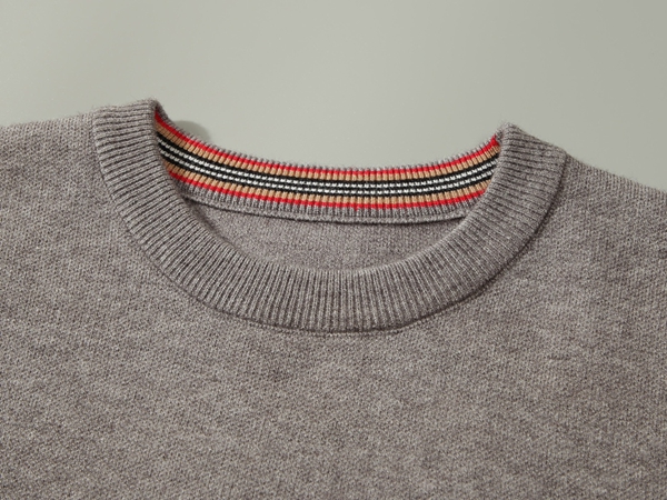 ブランドセーター細部ディテール